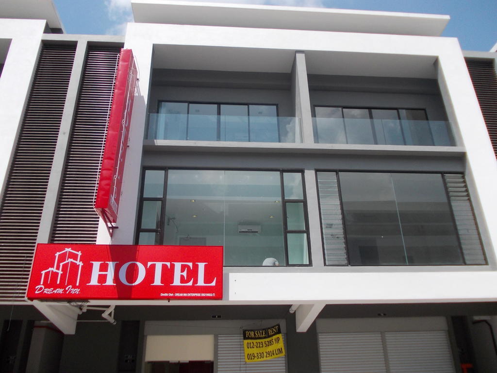 Dream Inn Hotel Bandar Mahkota Cheras Dış mekan fotoğraf